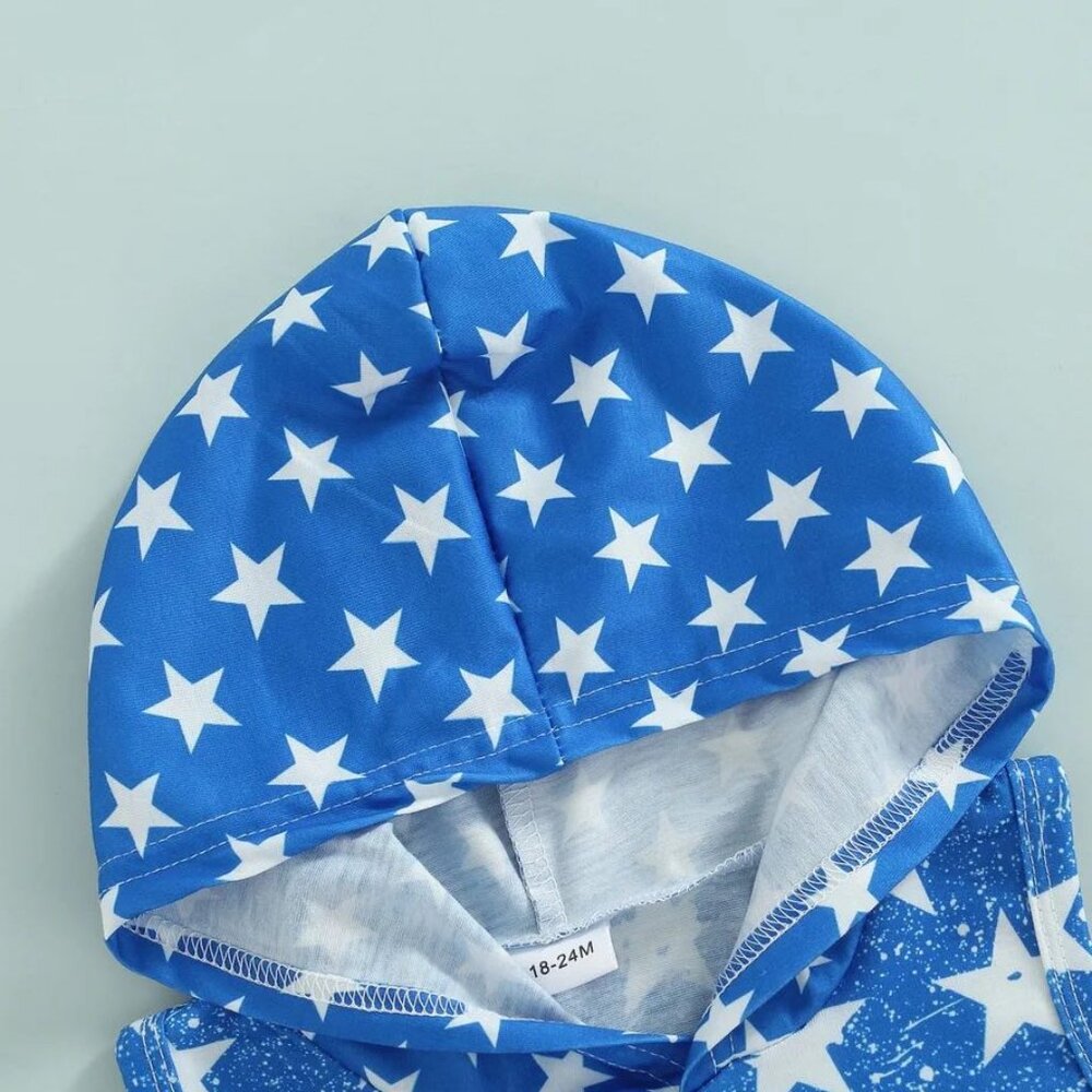 Boy's Fourth of July Distressed Patriotic Stars and Stripes Hooded Outfit - Picture 2 of 5